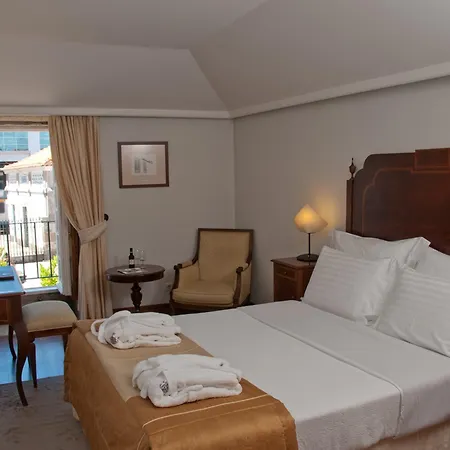 מלון Casa Melo Alvim - By Unlock 4*