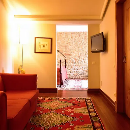 Casa Melo Alvim - By Unlock מלון 4*