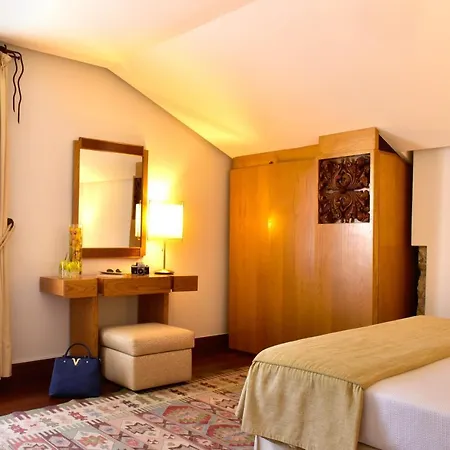 Casa Melo Alvim - By Unlock Otel